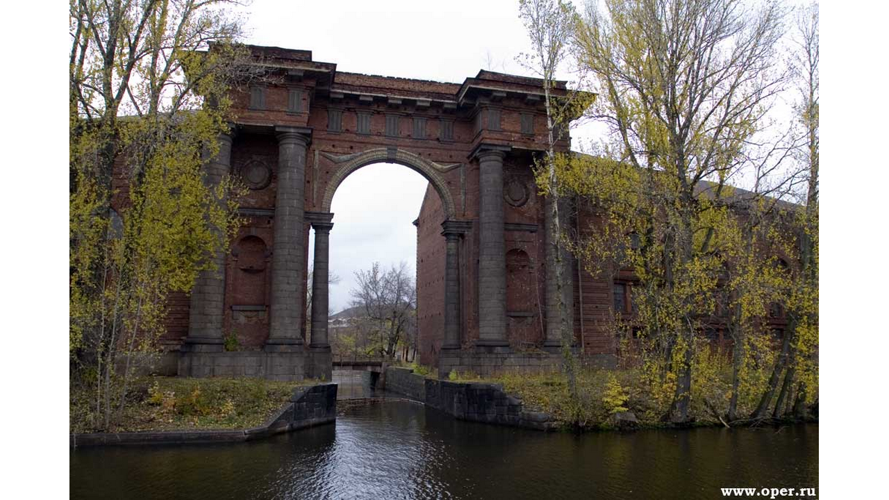 Jean-Baptiste Vallin de la Mothe, Arco della Nuova Olanda (1788), San Pietroburgo